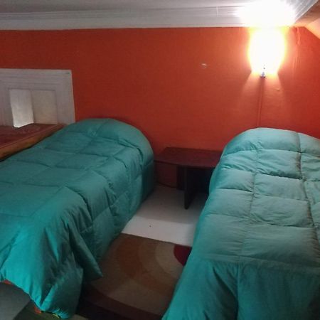 Hostal Marina Виня дел Мар Екстериор снимка
