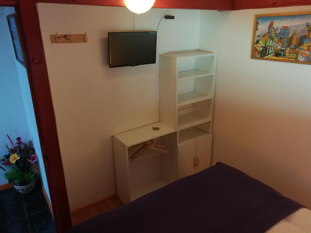 Hostal Marina Виня дел Мар Екстериор снимка